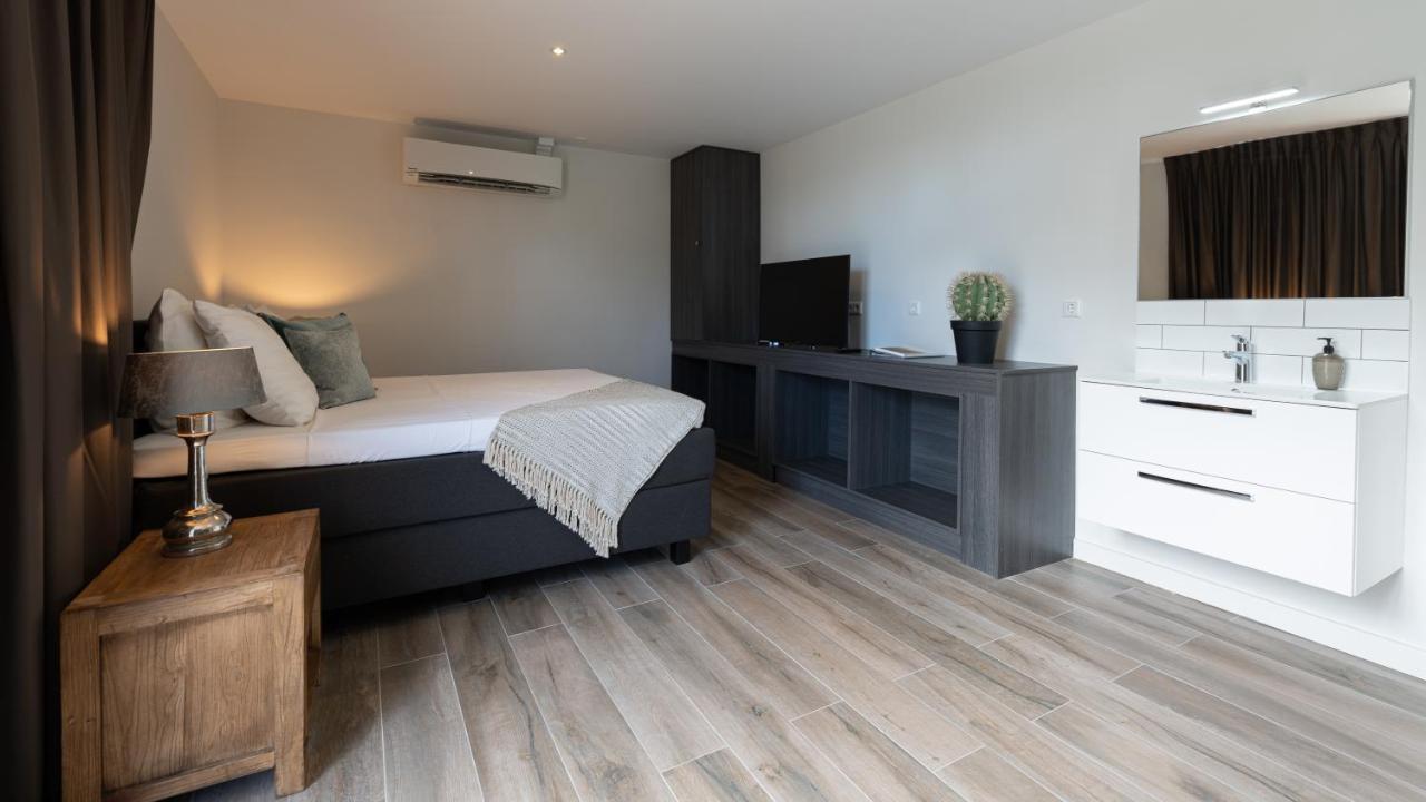 The Beach House Willemstad Exterior photo